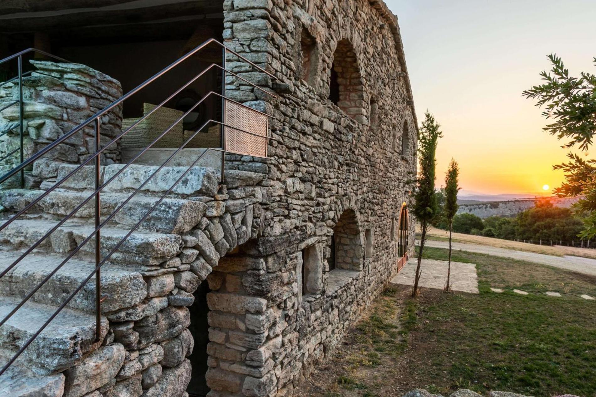 Le Domaine Du Castellas Sivergues Dış mekan fotoğraf
